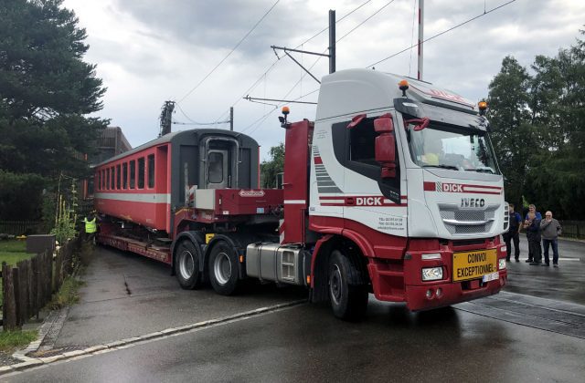 Appenzeller Zuege fahren bald in Afrika Abtransport-2_Appenzeller Bahnen_6 8 19