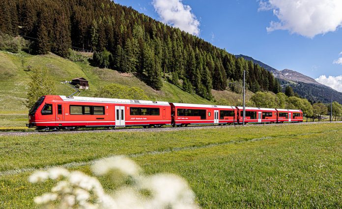 Capricorn-bei-Davos_RhB_2 6 20