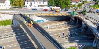 Fussgaenger- und Velobruecke Herweg Eroeffnung 1_Limmattalbahn_11 8 20