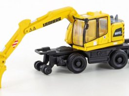 LC4250 Minis Liebherr 2-Wege Bagger A922 RAIL mit Tiefloeffel_Lemke_7 20