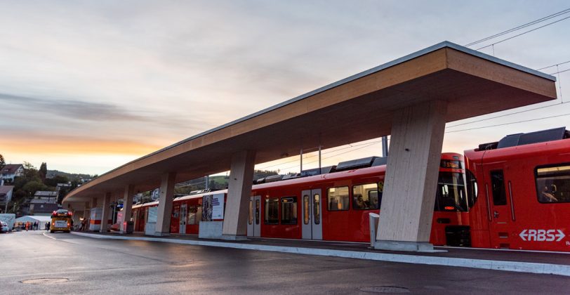 Neuer Bahnhof Boll-Utzigen feierlich eroeffnet 1_RBS_5 10 20