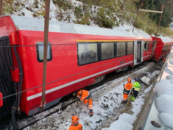 Sils Unfall Steine AGZ Alvra At 57805 A 57005 AB 57205 1_RhB_27 10 20