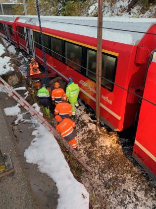 Sils Unfall Steine AGZ Alvra At 57805 A 57005 AB 57205 2_RhB_27 10 20
