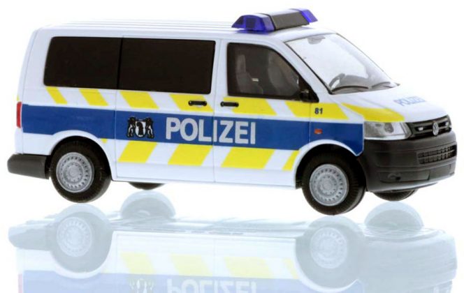 1 87 53460 Volkswagen T5 10 Kantonspolizei Basel Stadt_Rietze_29 4 20