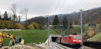 Neuer Boezbergtunnel erster Zug_Dario Haeusermann_6 11 20