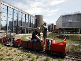 Biotop Skulpturengarten Gartenbahn Verkehrshaus_Photopress Alexandra Wey_15 6 12