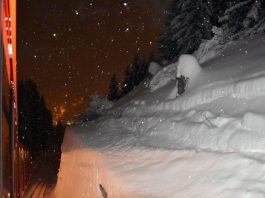 Davos Snowboarder neben Trasse Parsennbahn gestuerzt_Kapo GR_6 12 20