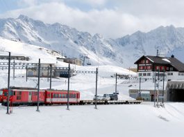 Autozug am Oberalppass_MGB_27 1 17