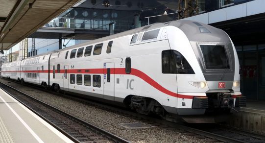 Verstärkung für die Gäubahn: Mit KISS-Doppelstockzügen in die Schweiz
