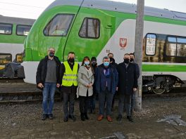 Koleje Mazowieckie hat weiteren Vertrag über Lieferung von Stadler FLIRT-Zügen unterzeichnet