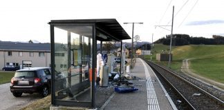 Luetisburg SBB Ticketautomat gesprengt_Kapo SG_13 3 21