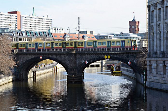 Neue S3 Stadtbahn Sommer_S-Bahn Berlin Jens Wiesner