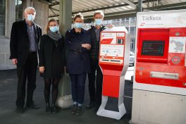 AB und FWB: Testbetrieb mit Hygienemaskenspender