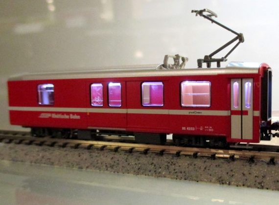 5279-1 7074060 1 150 RhB Gepaeck-Heizwagen DS 4223 2_Kato_8 21