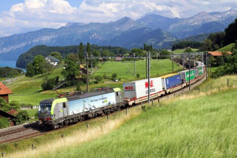 BLS Cargo: Die Verlagerung auf die Schiene stockt - mehr Anstrengungen erforderlich
