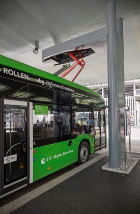 VBG-Elektrobus eCitaro Pantograf Flughafen Zuerich 3_VBG_30 8 21