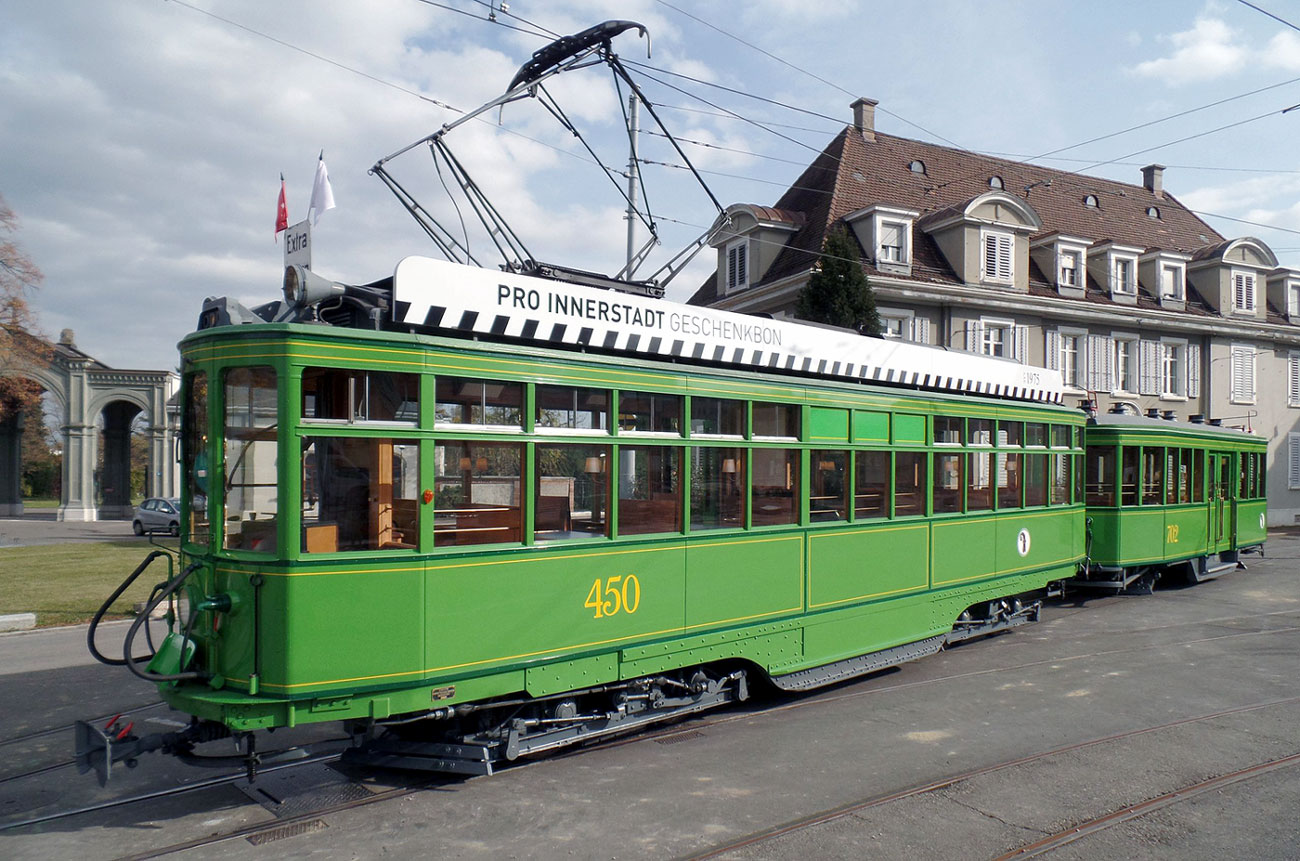 Dante Schuggi Oldtimer-Tram 450 Anhaenger 702 Basel_BVB