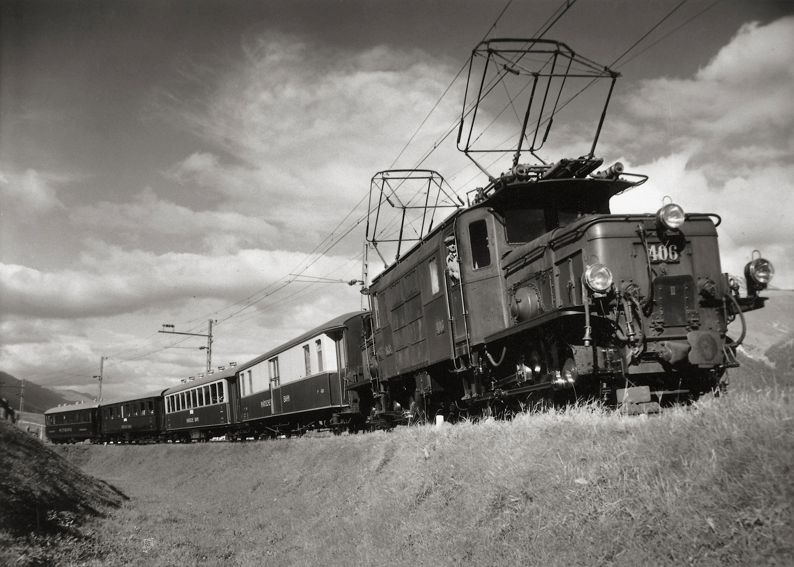 Krokodil-Lokomotive-406 Einfahrtskurve von Celerina_RhB Archiv