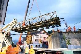 Appenzell: Einbau Stahlbrücke bei Überführung Weissbadstrasse