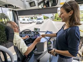 Billettverkauf Bus Postauto_Thomas Hodel_14 6 18