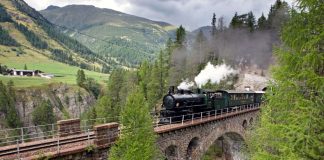 Dampfzug Val Mela Viadukt Unterengadin RhB_Christof Sonderegger