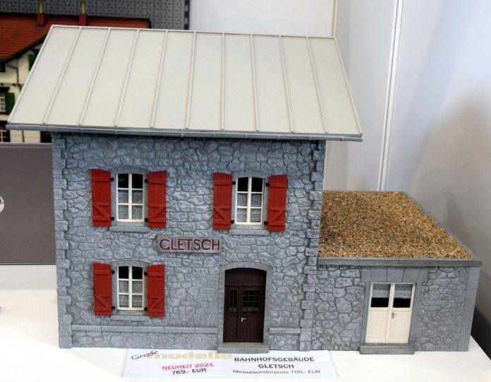 Große-Modelle IIm G Bahnhofsgebaeude Gletsch_Sandro Hartmeier_5 11 21