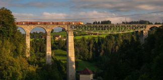 Traverso ueberquert saniertes Sitterviadukt_SOB_17 9 21 (1)