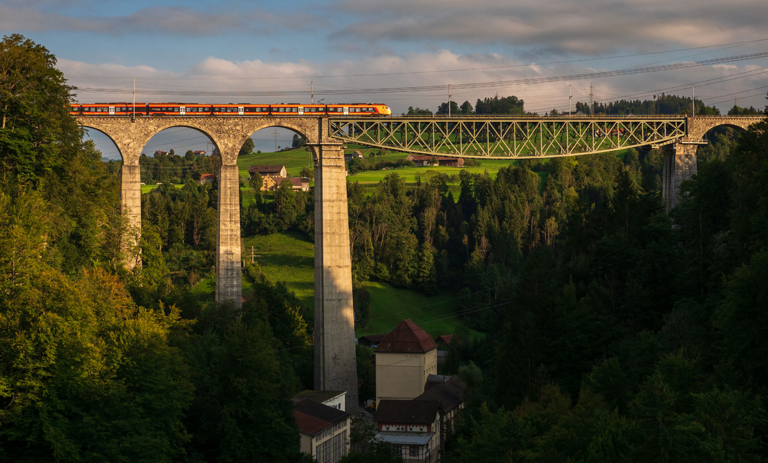 Traverso ueberquert saniertes Sitterviadukt_SOB_17 9 21 (1)