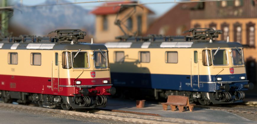 037300 H0 IRSI TR Trans Rail Re 421 TEE Rheingold_Maerklin_01 22