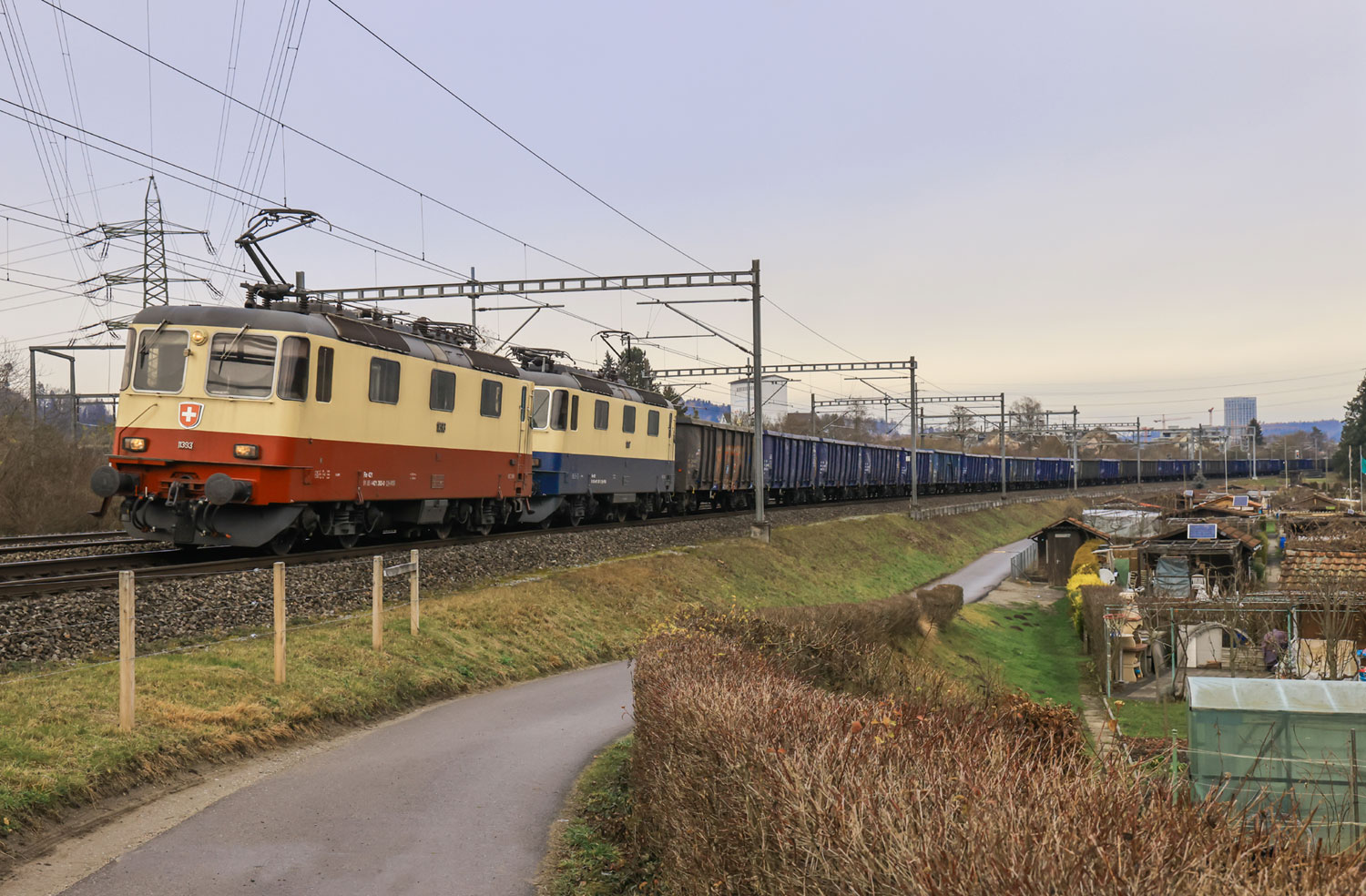 Re 421 393 387 Zuckerrueben-Verkehr_Georg Trueb_2021