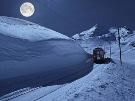 Vollmond Bernina Berninamassiv Nacht_RhB