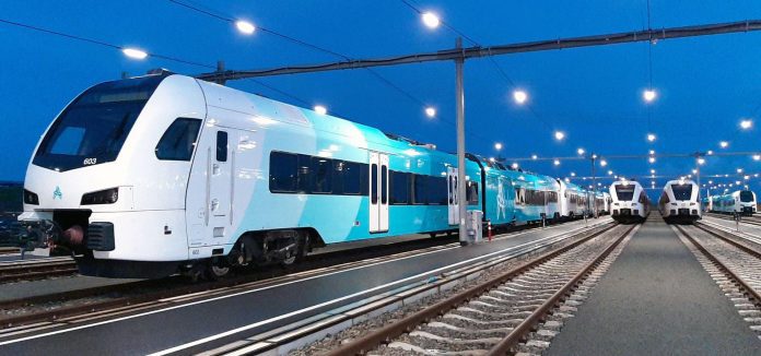 arriva-wink triebzug test aku_Stadler