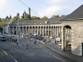 Bahnhof-Zuerich-Enge Strassenseite_SBB CFF FFS