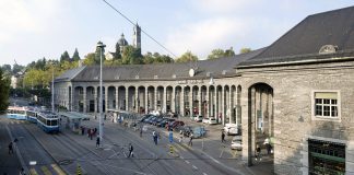 Bahnhof-Zuerich-Enge Strassenseite_SBB CFF FFS