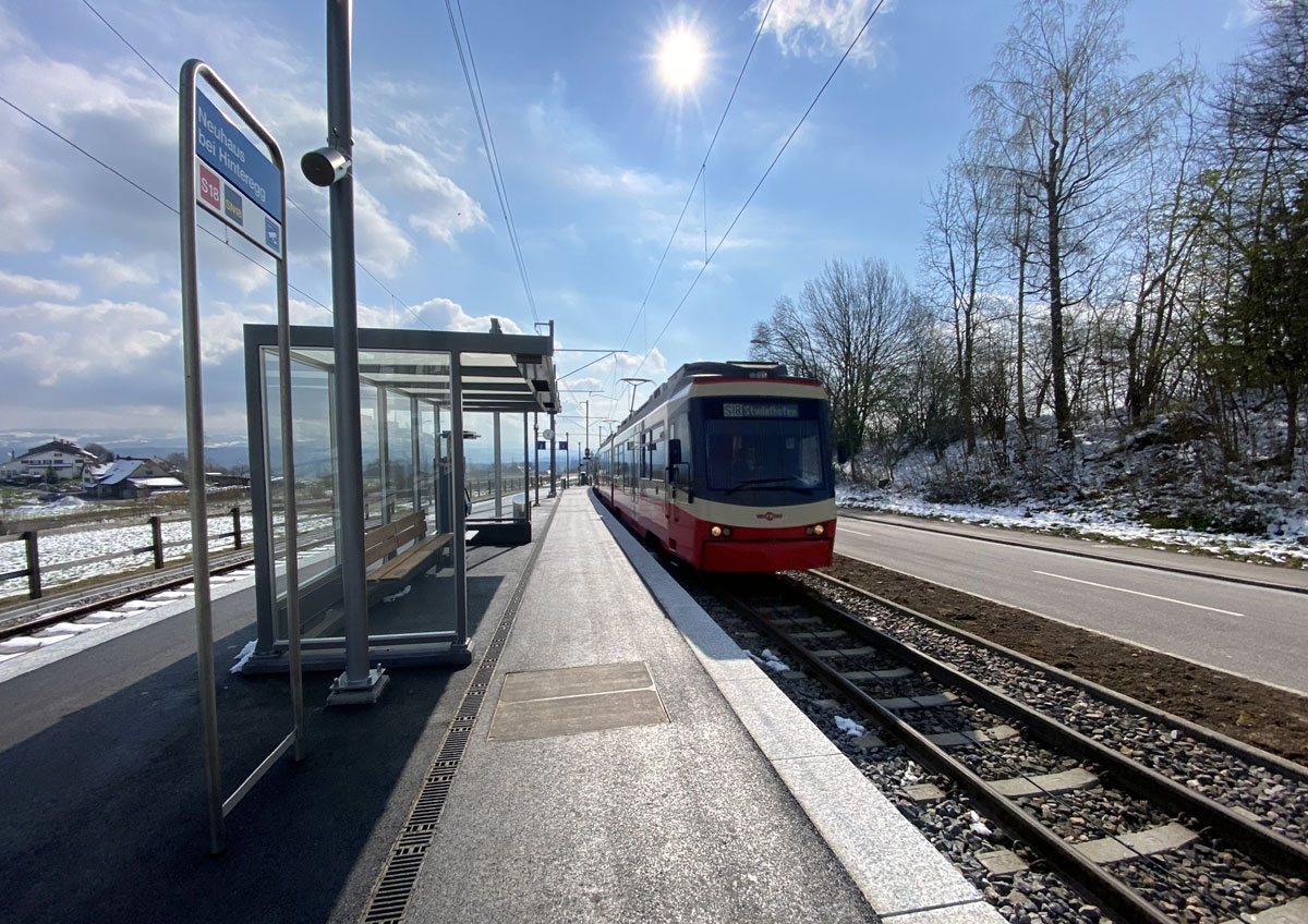 Haltestelle Neuhaus bei Hinteregg saniert_FB_4 4 22