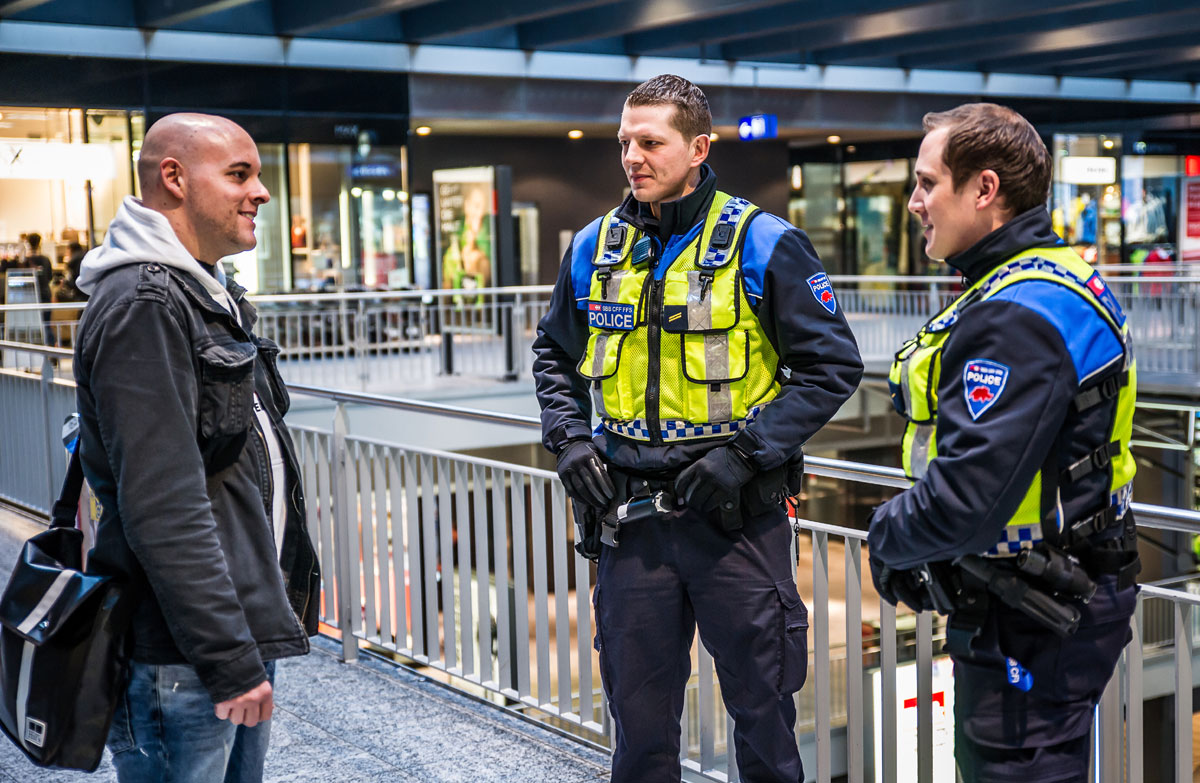 Transportpolizei Bahnhof Bern_SBB CFF FFS_3 7 14