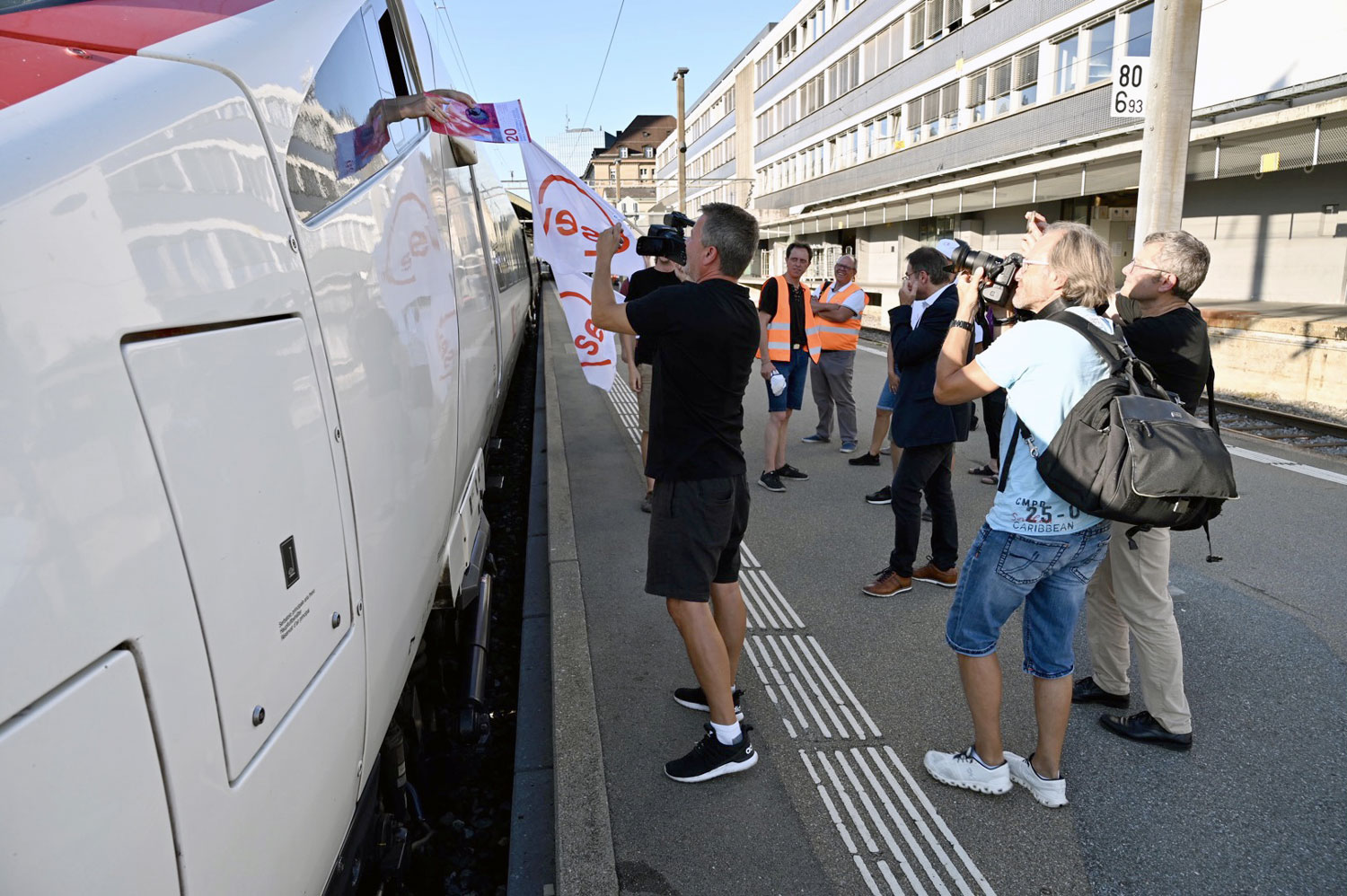 Schweizer Löoehne auf Schweizer Schienen Lokfuehrer OeBB_SEV_19 7 22