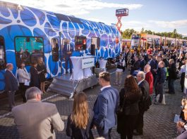 Unterzeichnung Erklaerung umweltfreundlich Schienenverkehr Kalifornien 1_Stadler_20 9 22