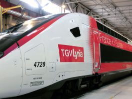 SNCF TGV 2N2 4720_Lyria_18 1 19