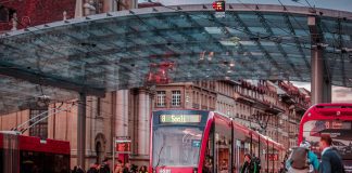 Baldachin Bahnhof Bern_Bernmobil_28 3 19