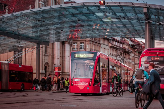 Baldachin Bahnhof Bern_Bernmobil_28 3 19