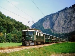 Schnellzug 1980 Jahre RhB Klus_Bernhard Studer