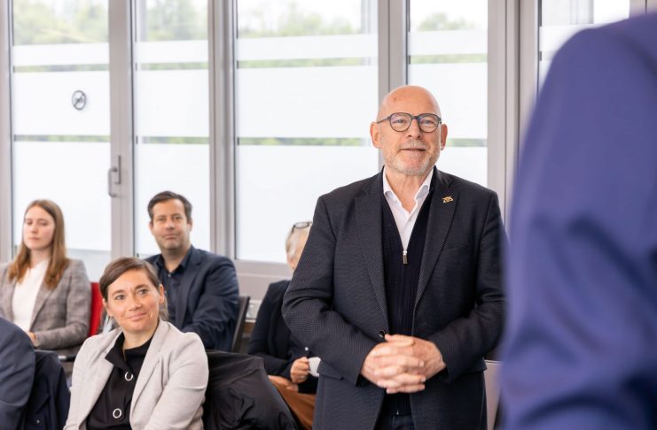 Besuch-Minister-Hermann_Trapeze_5 23