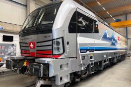 SBB Cargo International mietet neue Siemens Vectron-Lokomotiven von Railpool