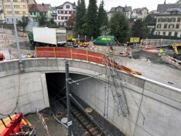 Herisau: Gerüst auf Fahrleitung der Appenzeller Bahnen gestürzt