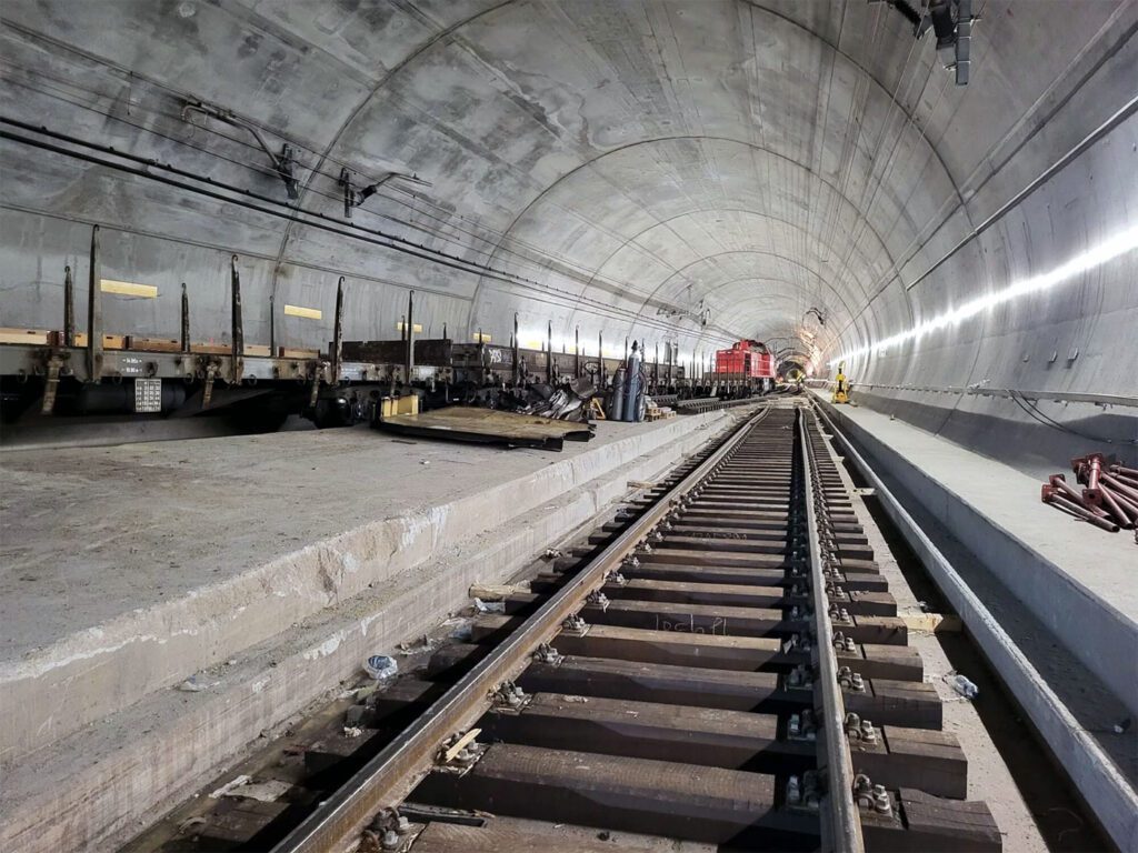 Abschluss Arbeiten Gotthard Basistunnel_SBB CFF FFS_9 23