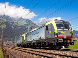 Vectron Lokomotiven Loetschberg Doppeltraktion_BLS-Cargo