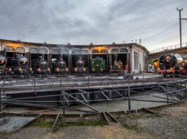 Aufstellung Dampflokomotiven Drehscheibe_Bahnpark Brugg