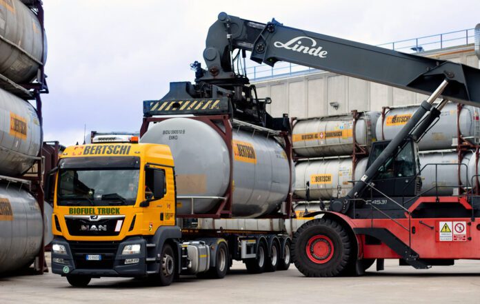 Biotreibstoff Lastwagen LKW_Bertschi_2023