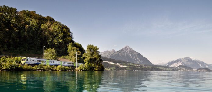 Leissigen Thunersee Bahnlinie_BLS